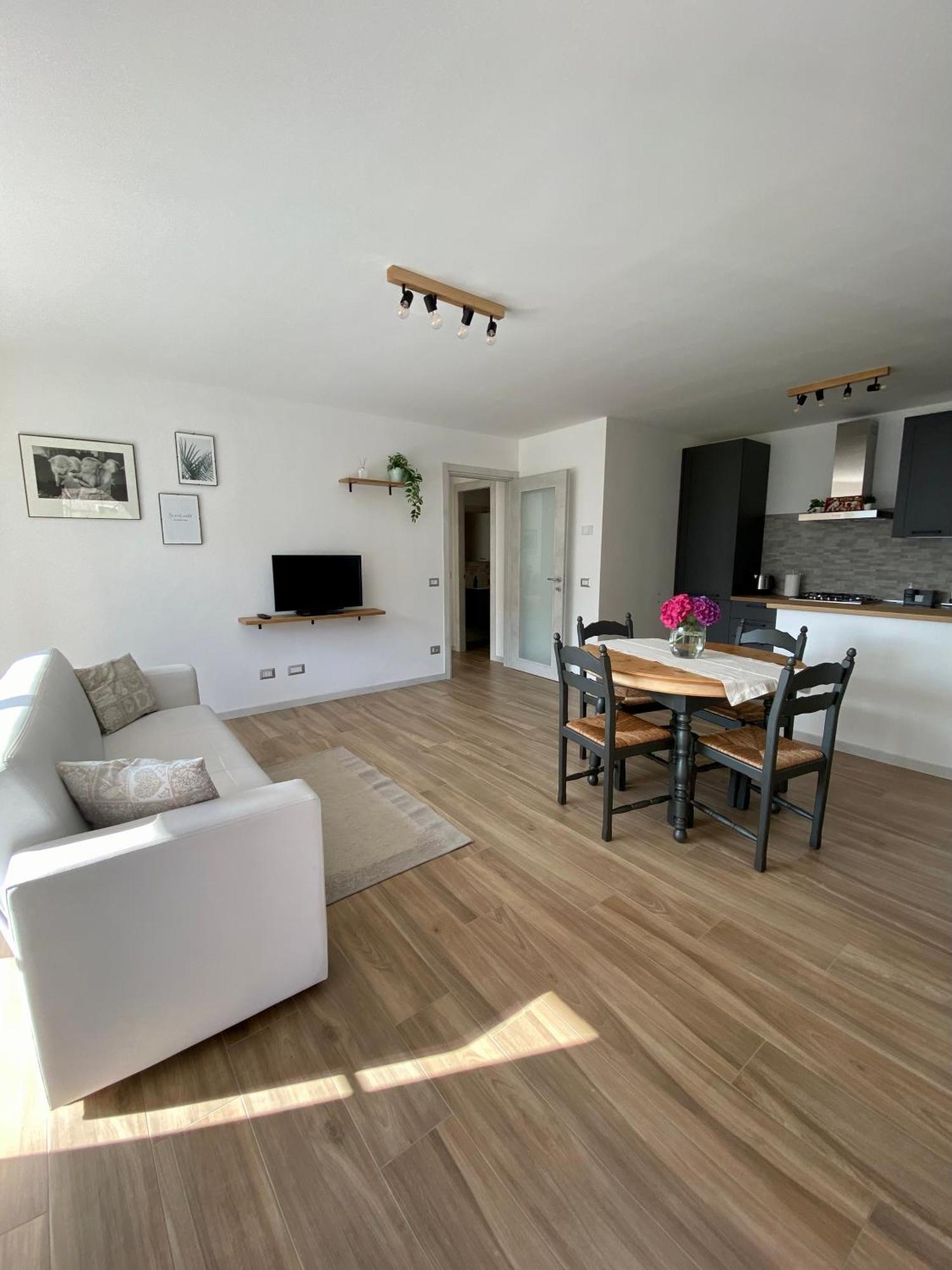 Sofi Apartment *